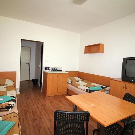 Hotelovy Dum Areal Ostrava Luaran gambar